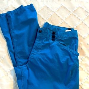Men’s blue Patagonia size 40 pant.